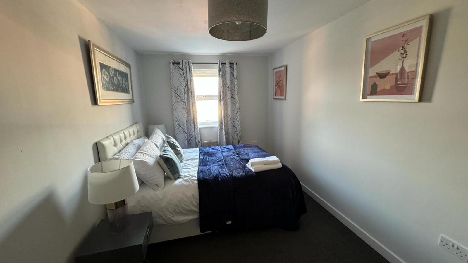 Spacious 1 Bedroom Apartment In Wigan Shevington Exterior foto